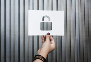 ثبت آگهی دور از چشم عموم - فضای دنج و خلوت ثبت آگهی دور از چشم عموم - فضای دنج و خلوت