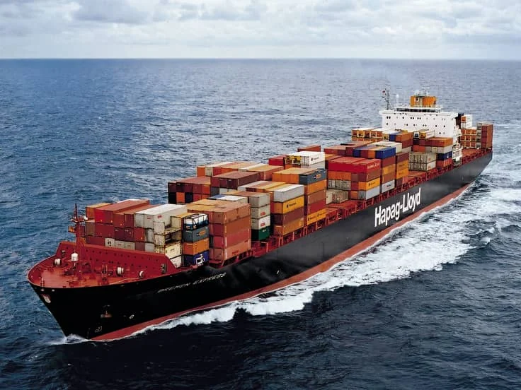 راهنمای کامل خرید، فروش و قیمت کشتی‌های باری | فله‌بر، تانکر، کانتینری و رول-آن