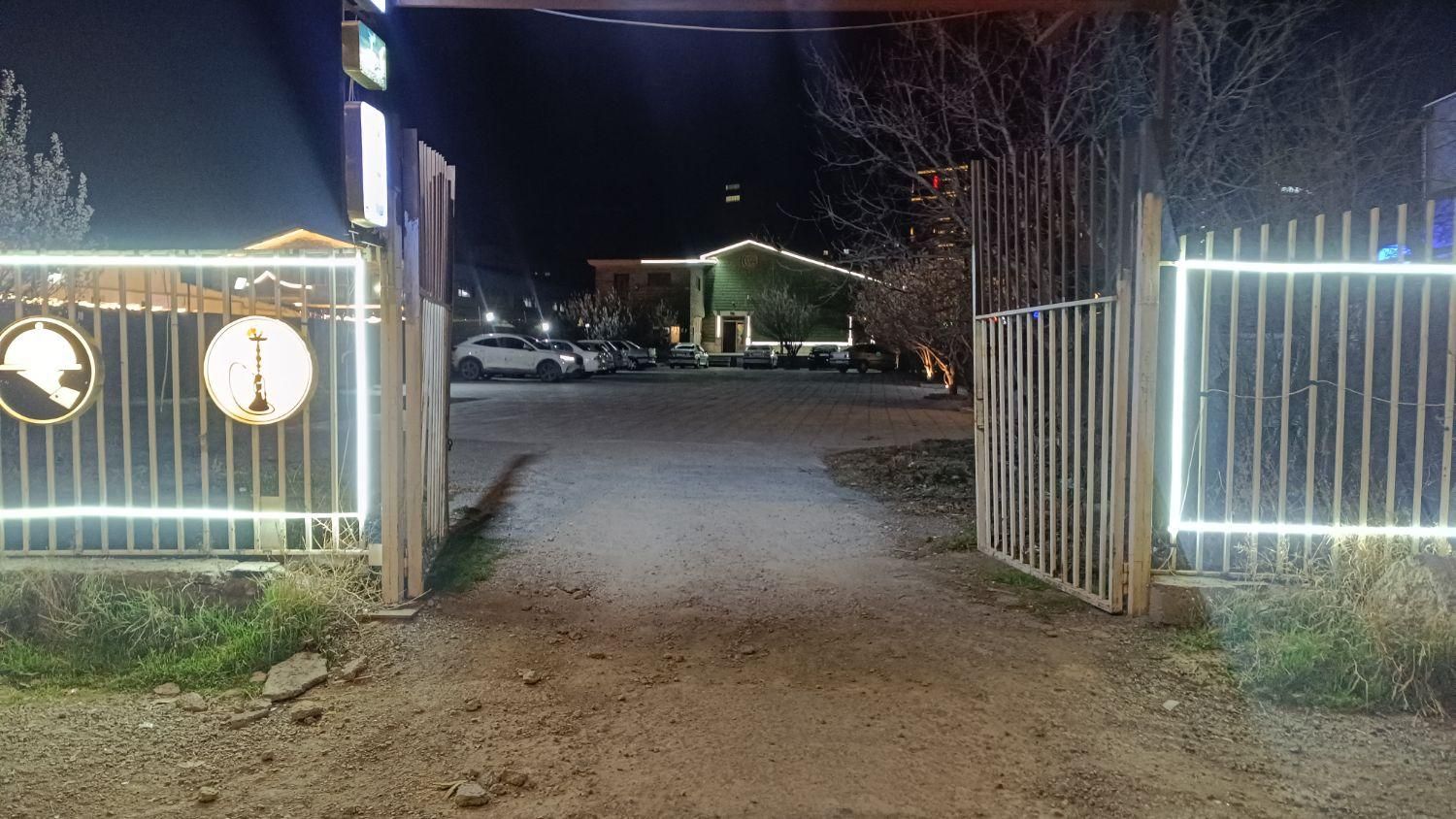 فروش کافه رستوران ۲۰۰۰هزار متری در اردبیل