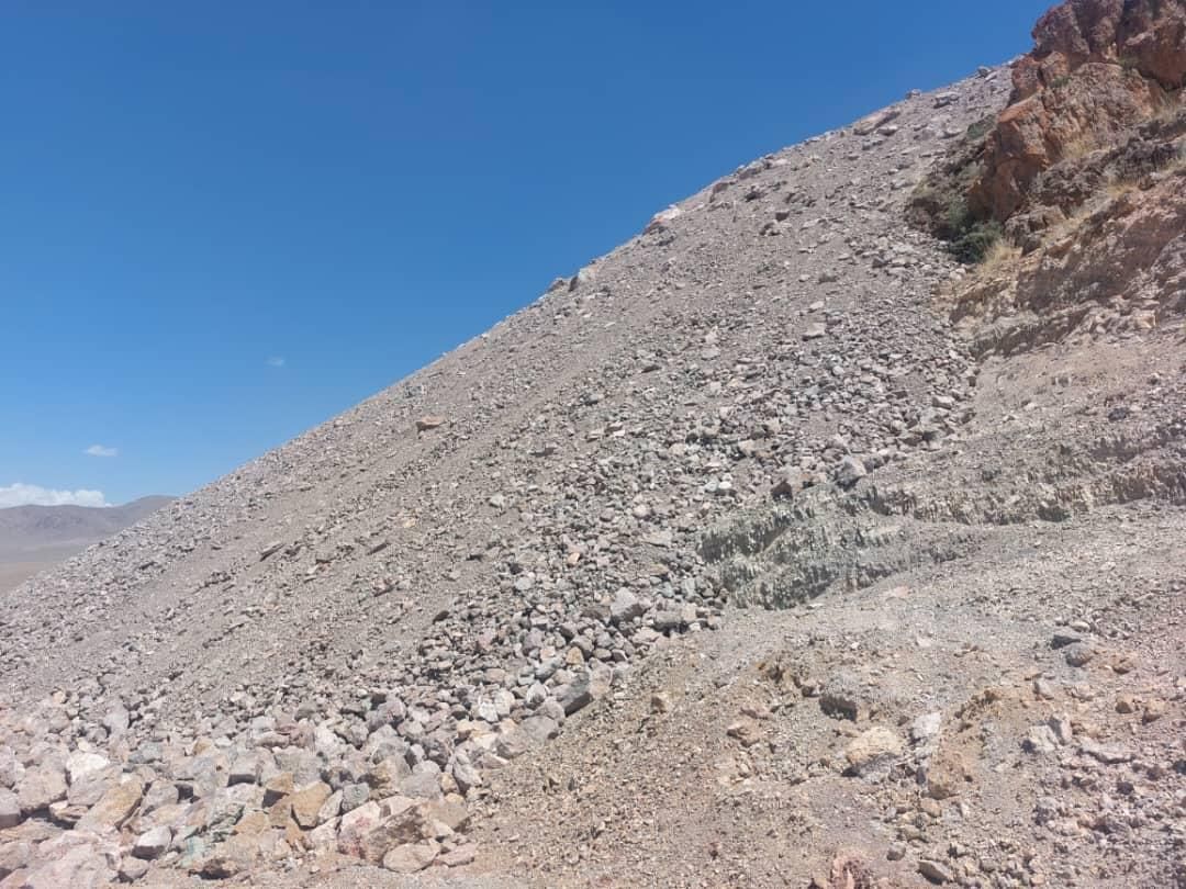 فروش معدن سنگ آهن ۵۰۰میلیاردتهاترنقد۵۰الا۶۰درصد