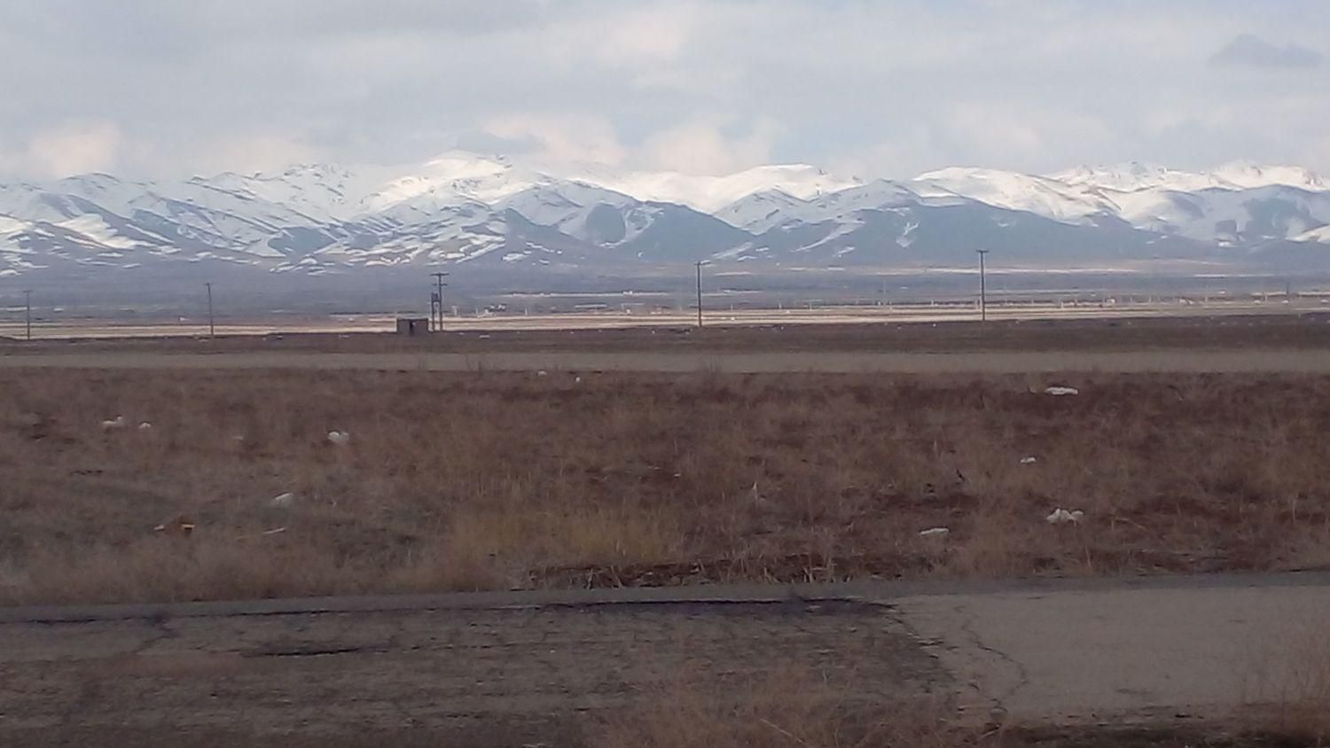 زمین هکتاری باچاه عمیق ۶اینچ