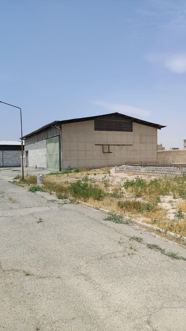 ۱ هکتار سوله صنعتی ماهدشت فقط متری ۷