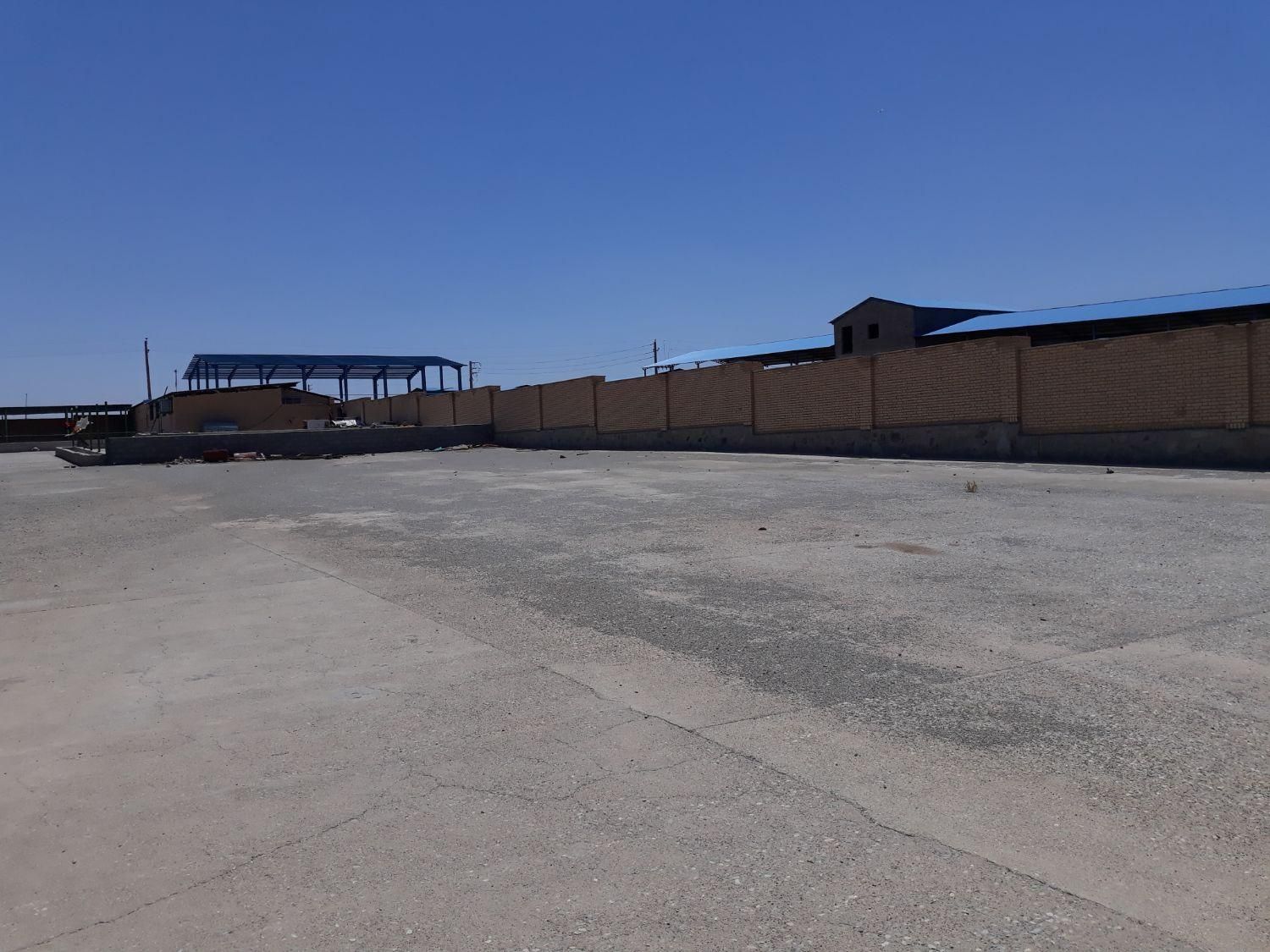 گاوداری ۵۰ راسی تمام صنعتی در شهرک دامگستر فشافویه