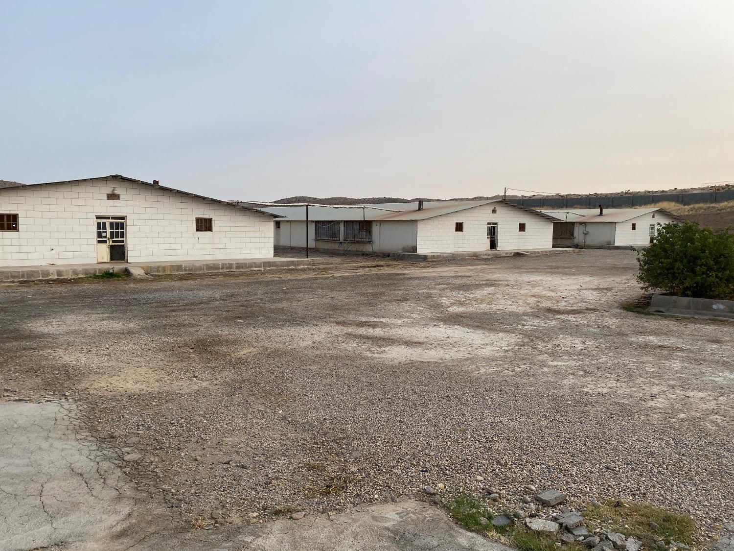 مرغداری گوشتی۸۰هزار قطعه