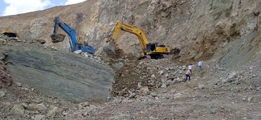 معدن طلابه متراژ۴۲۰۰هکتارباگواهی بهره برداری