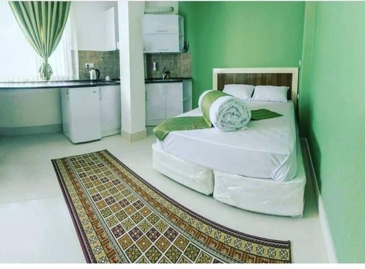 فروش شش دانگ هتل ملکی حرم امام رضا