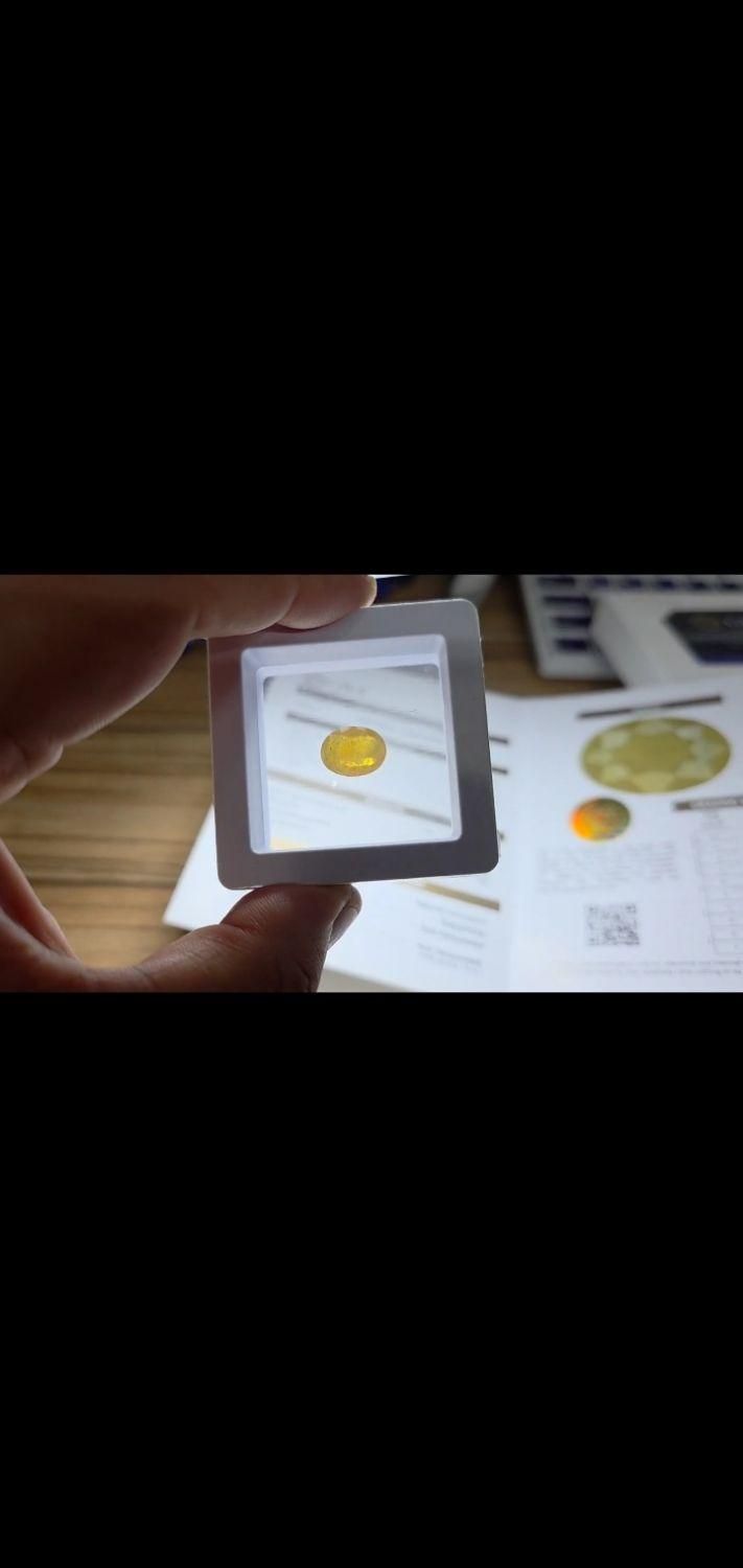 انواع نگین شناسنامه دار.زمرد.یاقوت.الماس