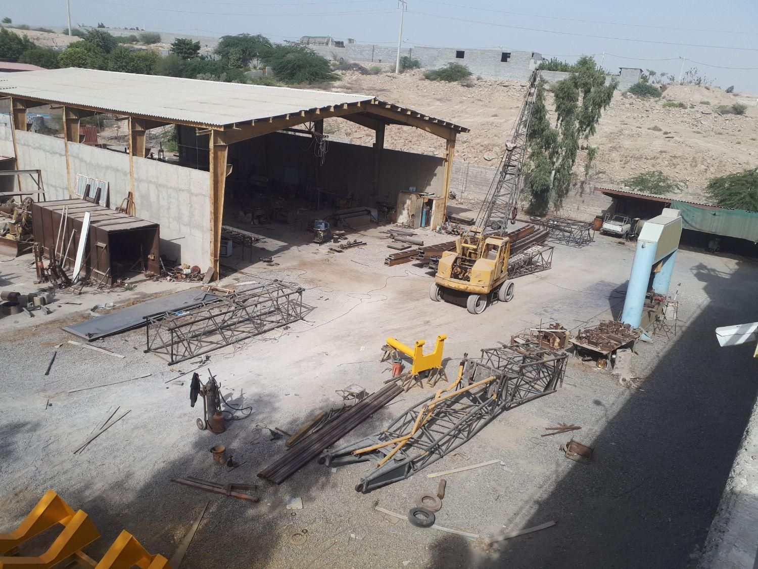 کارگاه صنعتی فعال حدفاصل چهچکور و پلیس راه قدیم