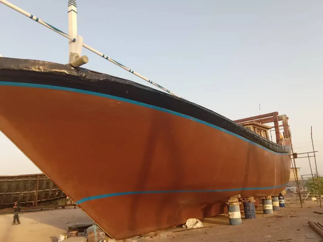 ساخت لنج صیادی بزرگ