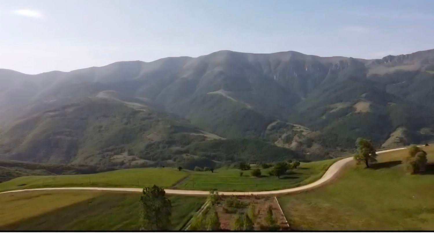 فروش مزرعه وتاسیسات دامپروری درمنطقه ۴دانگه ساری