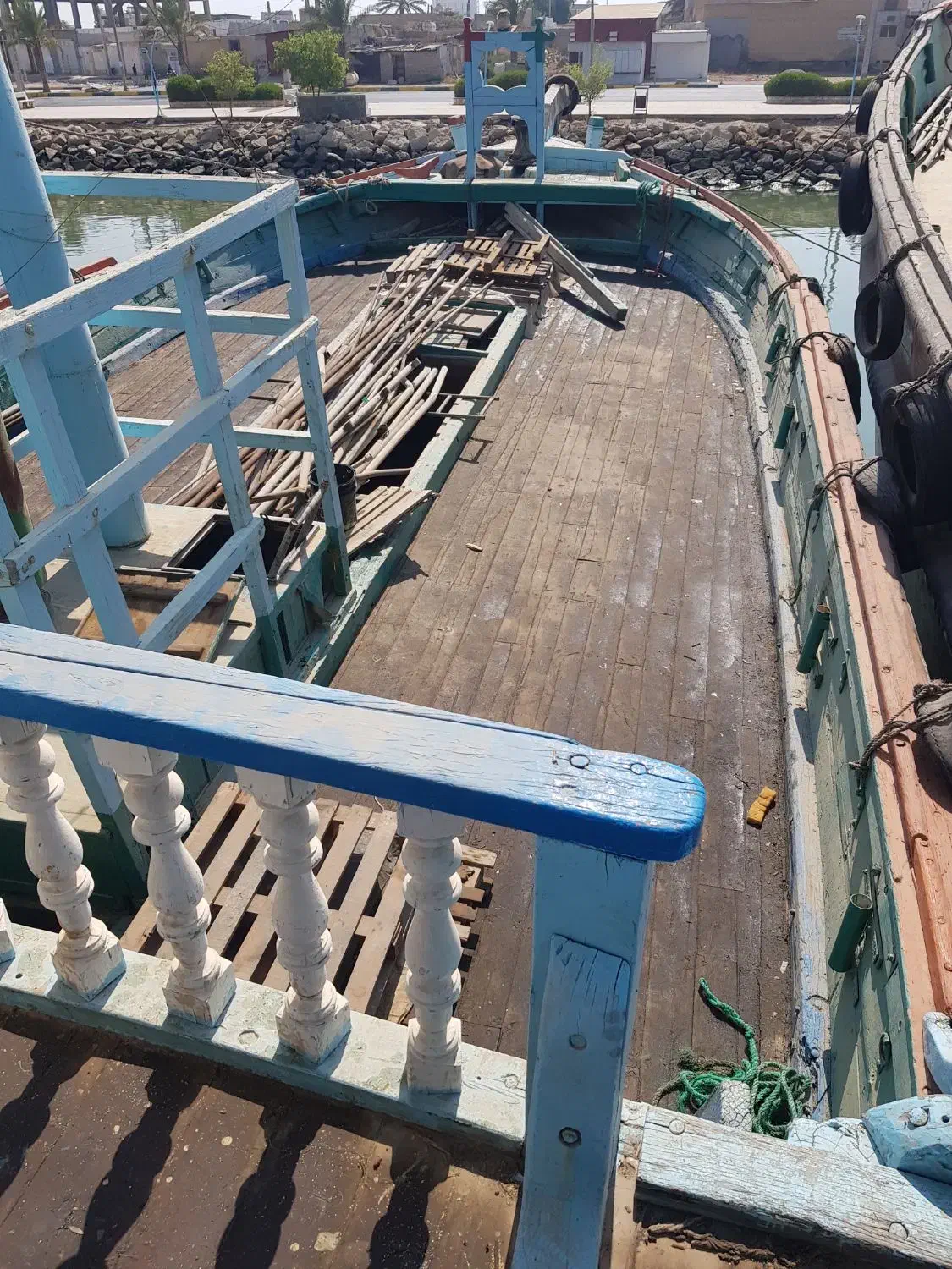 لنج باری ۱۶۰تنی چوبی