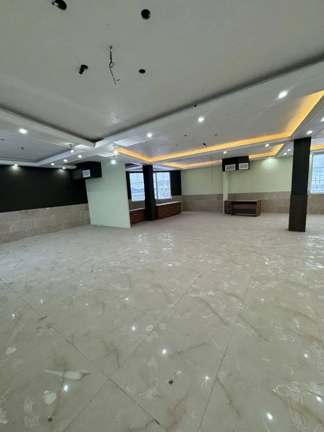 روف گاردن باغ تالار کافه رستوران پردیس