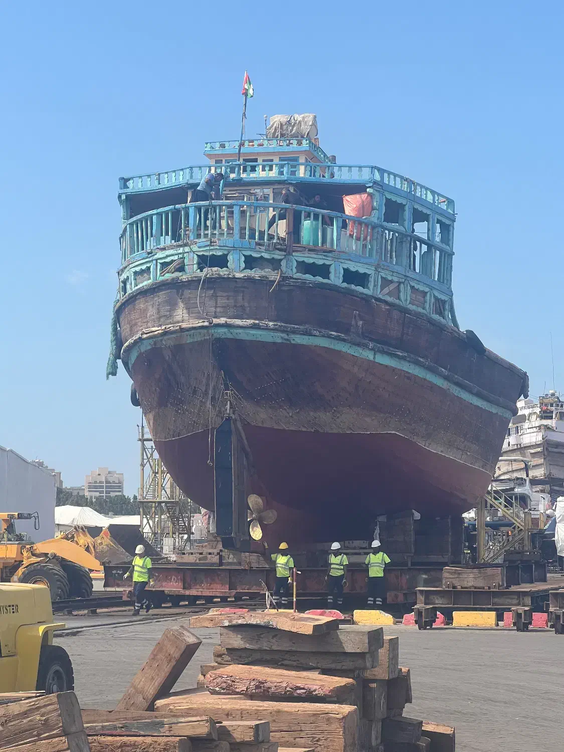 فروش لنج باری ساماندهی بندرریگ